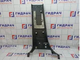 Обшивка стойки средней правой нижняя Toyota Tundra (XK50) 62413-0C030-C0