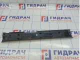 Накладка порога переднего левого внутренняя Toyota Tundra (XK50) 67914-0C050-C0