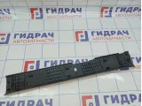 Накладка порога переднего правого внутренняя Toyota Tundra (XK50) 67913-0C050-C0