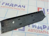 Накладка порога заднего левого внутренняя Toyota Tundra (XK50) 67918-0C020-C0