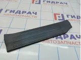 Накладка порога заднего правого внутренняя Toyota Tundra (XK50) 67917-0C020-C0