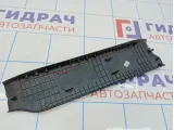 Накладка порога заднего правого внутренняя Toyota Tundra (XK50) 67917-0C020-C0