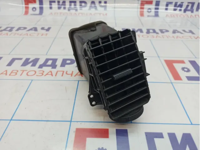 Дефлектор воздушный правый Toyota Tundra (XK50) 55680-0C030