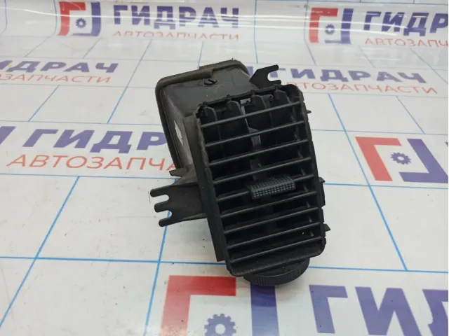 Дефлектор воздушный левый Toyota Tundra (XK50) 55670-0C010