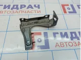 Кронштейн усилителя переднего бампера левый Toyota Tundra (XK50) 53906-0C010