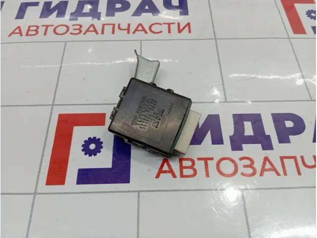 Блок управления центральным замком Toyota Vitz (XP10) 8598052100