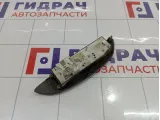 Блок управления стеклоподъемниками Toyota Vitz (XP10) 8482052010
