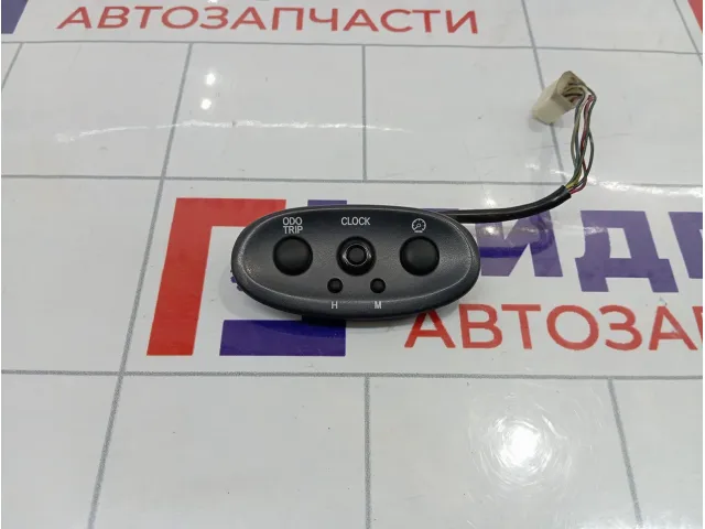 Кнопка многофункциональная Toyota Vitz (XP10)