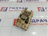 Блок предохранителей Toyota Vitz (XP10) 8273252010