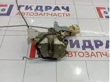 Замок двери передний левый Toyota Vitz (XP10) 6932052170