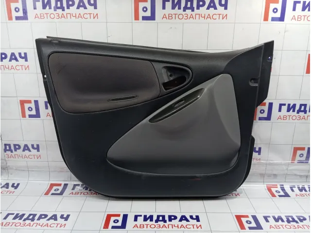 Обшивка двери передней левой Toyota Vitz (XP10) 6762052151B5