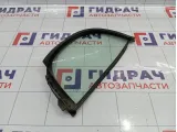 Стекло двери кузовное заднее левое Toyota Vitz (XP10) 6812452020