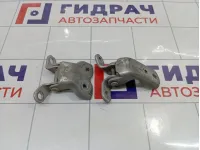 Петли двери передней левой Toyota Vitz (XP10)