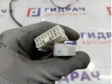 Проводка двери передней левой Toyota Vitz (XP10) 8215252081