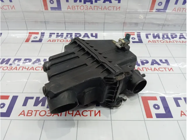 Корпус воздушного фильтра Toyota Vitz (XP10) 1770021050