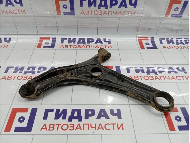 Рычаг нижний передний левый Toyota Vitz (XP10) 4806959035