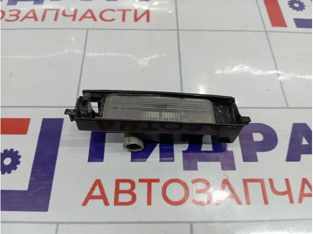 Фонарь подсветки номера Toyota Vitz (XP10) 8127052010