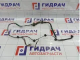 Проводка двери задней правой Toyota Vitz (XP10) 8215352020