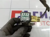 Датчик AIR BAG передний правый Toyota Vitz (XP10) 8917352040