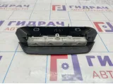 Фонарь задний (стоп сигнал) Toyota Yaris (XP90) 81570-0D040