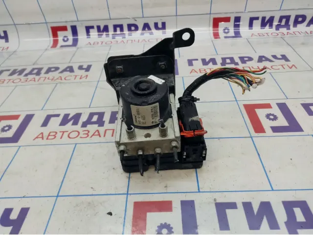 Блок ABS Toyota Yaris (XP90) 44050-0D031