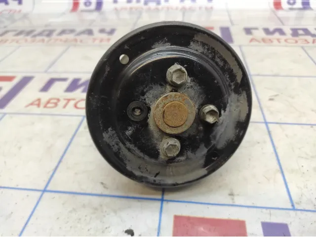 Насос водяной Toyota Yaris (XP90) 16100-09141