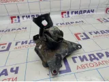 Опора двигателя левая Toyota Yaris (XP90) 12372-0J041