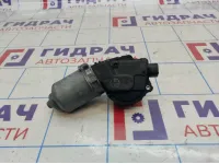 Моторчик стеклоочистителя передний Toyota Yaris (XP90) 85110-0D080