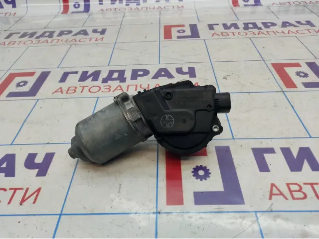 Моторчик стеклоочистителя передний Toyota Yaris (XP90) 85110-0D080