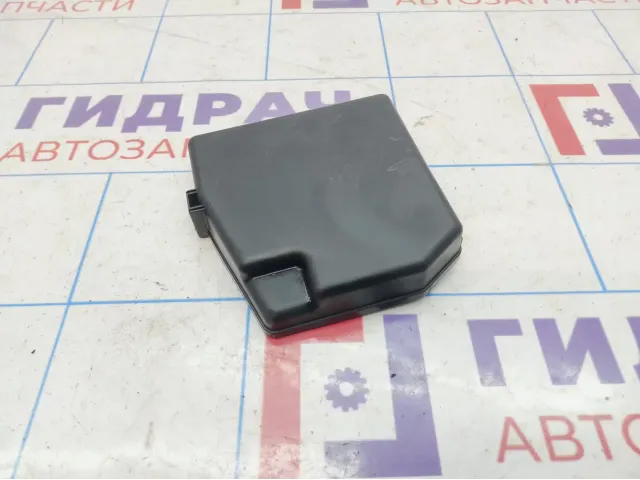 Крышка блока предохранителей Toyota Yaris (XP90) 82662-52301