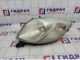 Фара правая Toyota Yaris (XP90) 81110-0D120