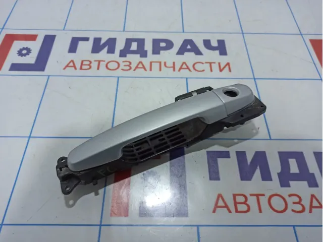 Ручка двери наружная передняя левая Toyota Yaris (XP90)