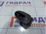 Ручка двери внутренняя левая Toyota Yaris (XP90) 69206-0D090-B0