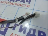 Проводка двери задней Toyota Yaris (XP90) 82153-0D140