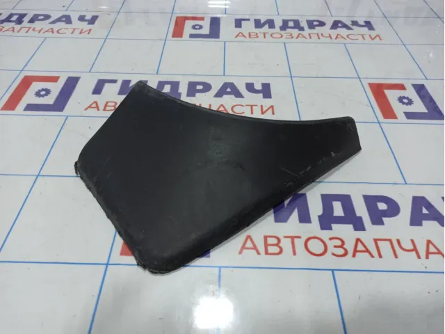 Брызговик задний правый Toyota Yaris (XP90)