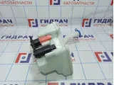 Бачок омывателя лобового стекла Toyota Yaris (XP90) 85315-0D060