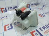 Бачок омывателя лобового стекла Toyota Yaris (XP90) 85315-0D060