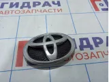 Эмблема Toyota Yaris (XP90) 75311-0D030