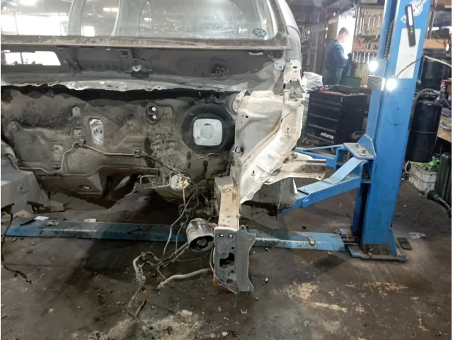 Лонжерон передний левый Toyota Yaris (XP90)