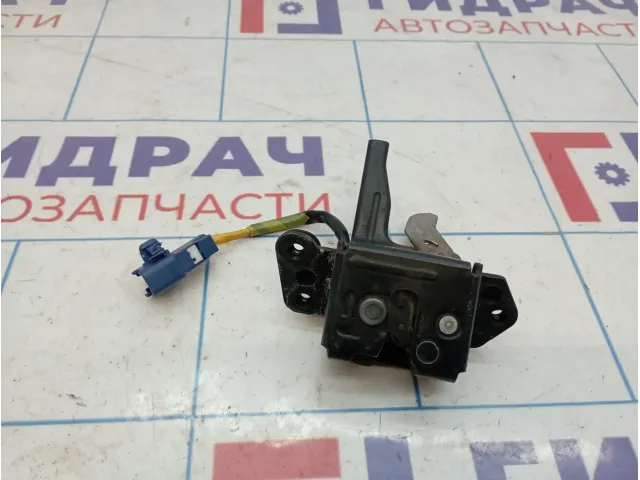 Замок багажника Toyota Yaris (XP90) 69350-0D040