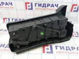 Ящик для инструментов правый Toyota Yaris (XP90) 64995-0D010