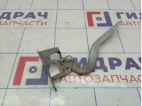 Петля капота правая Toyota Yaris (XP90) 53410-0D120