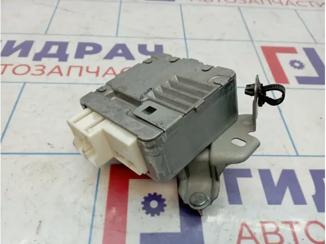 Блок электронный Toyota Yaris (XP90) 89650-0D110