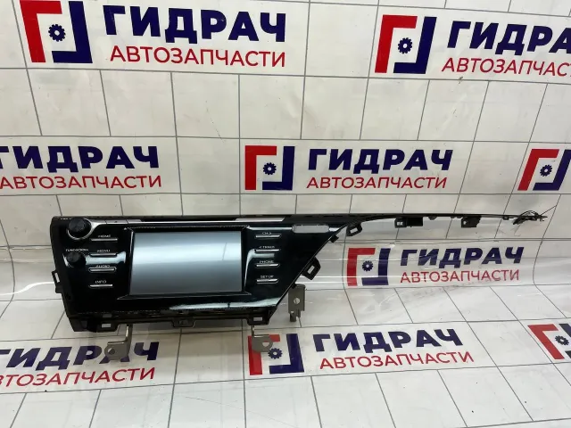 Магнитола Toyota Camry 70 8614033310