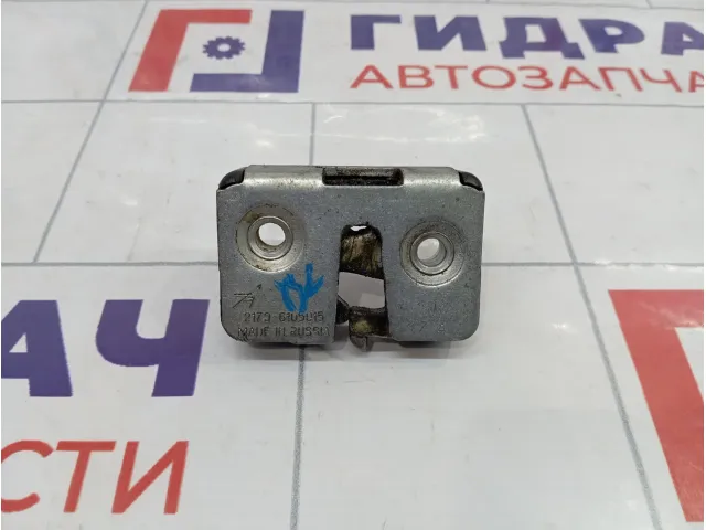 Замок двери левой UAZ Patriot 21706105015