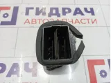 Дефлектор воздушный центральный правый UAZ Patriot 316390-8104500-00