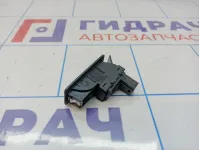 Кнопка открывания лючка бензобака Volkswagen Golf Plus (Mk5) 1T0959833AREH.