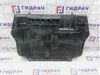 Защита двигателя Volkswagen Golf Plus (Mk5) 5K0825901. Дефекты.