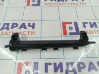 Рейка топливная Volkswagen Golf Plus (Mk5) 06A133317AS.