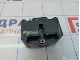 Катушка зажигания Volkswagen Golf Plus (Mk5) 032905106E. Трещины корпуса.